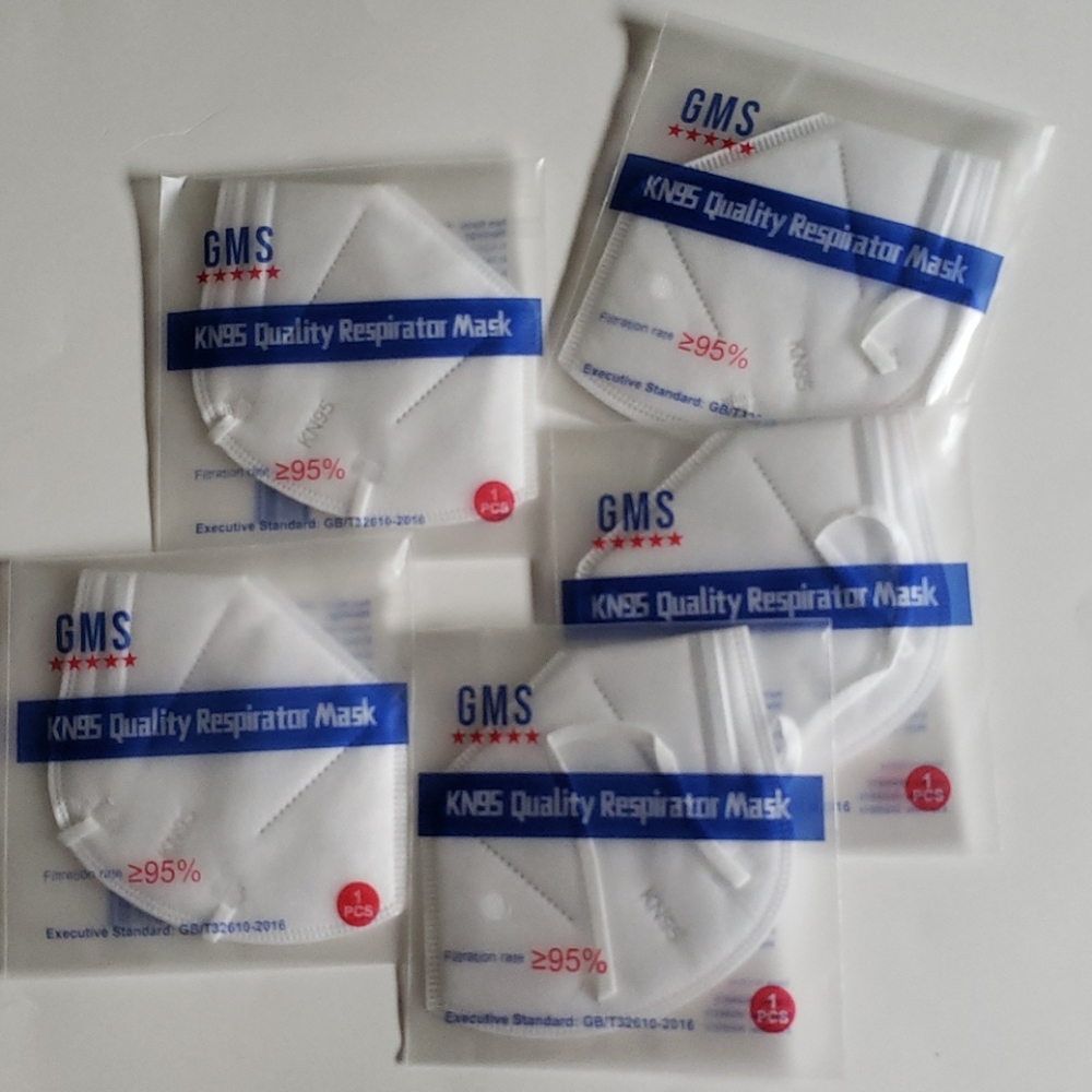 (x 5) Pack KN95 Masks...